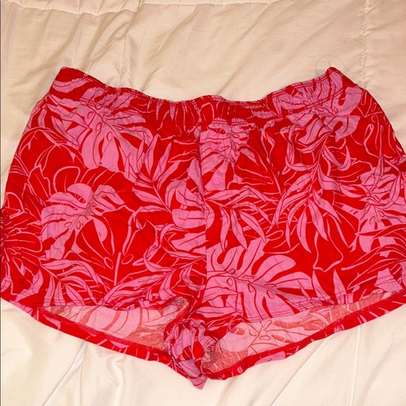 VS pink sleep shorts - Picture 1 of 3